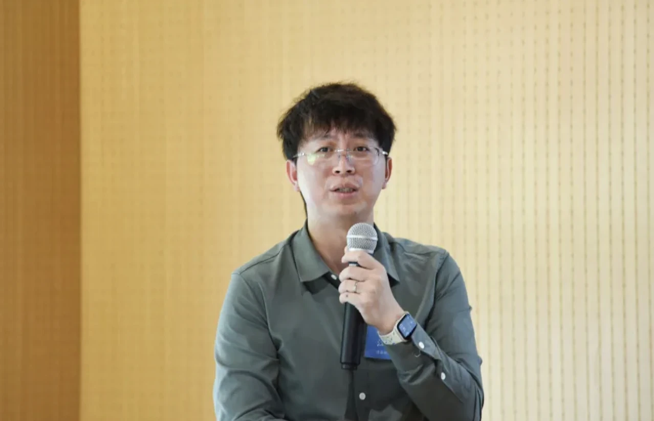 截屏2024-06-11 13.13.35.webp 截屏2024-06-11 13.13.35.webp